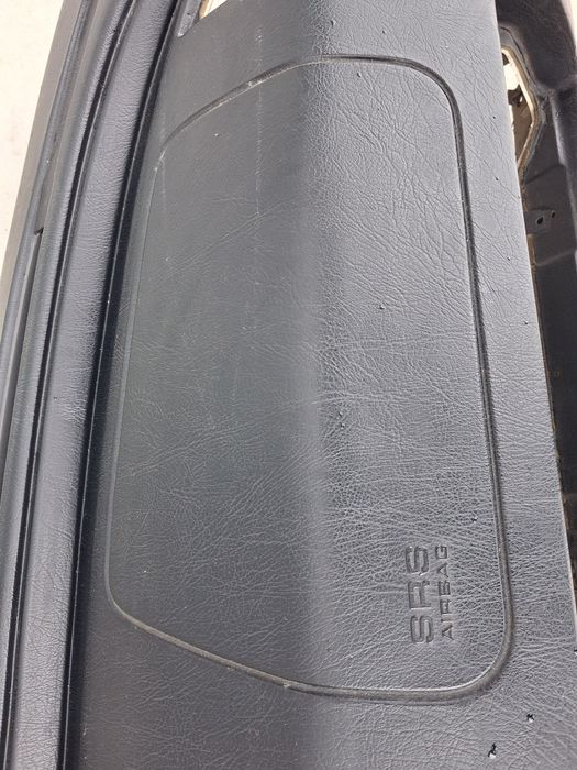 Арматурно табло Mercedes W202