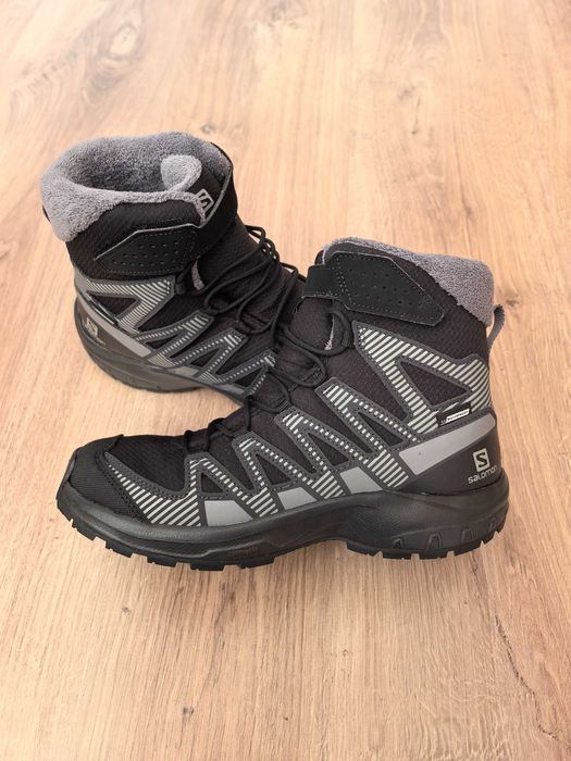 Туристически обувки Salomon
Xa Pro V8 Winter Cswp Черен