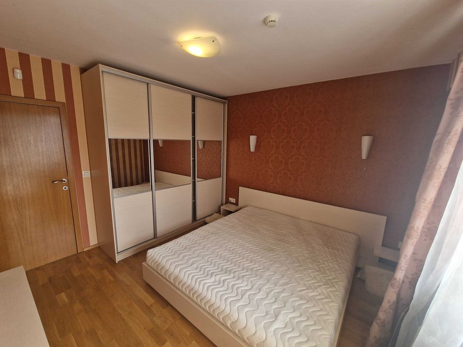 Продава се Многостаен апартамент в Благоевград, Широк център - 220 кв.м за 788 €/кв.м - Снимка #7