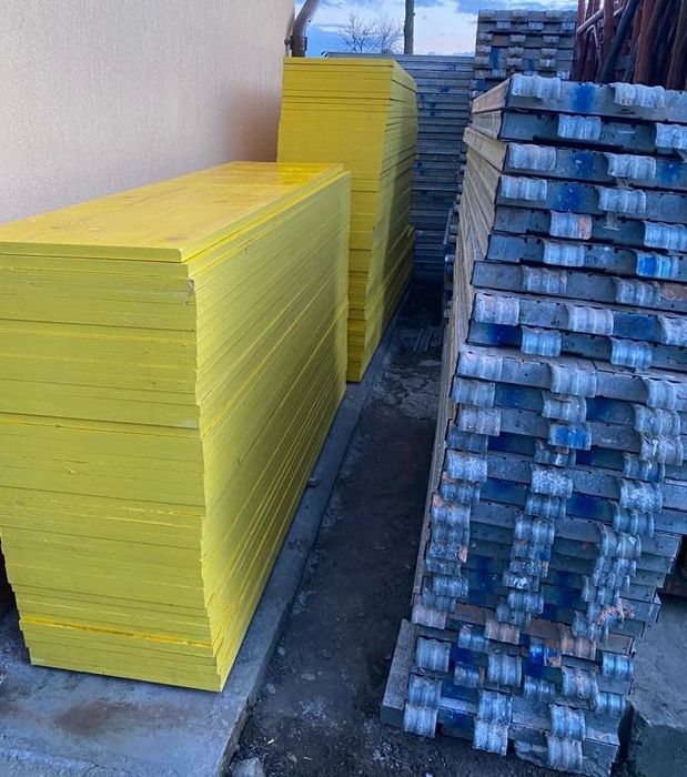 Inchiriez panouri cofraje (doka)