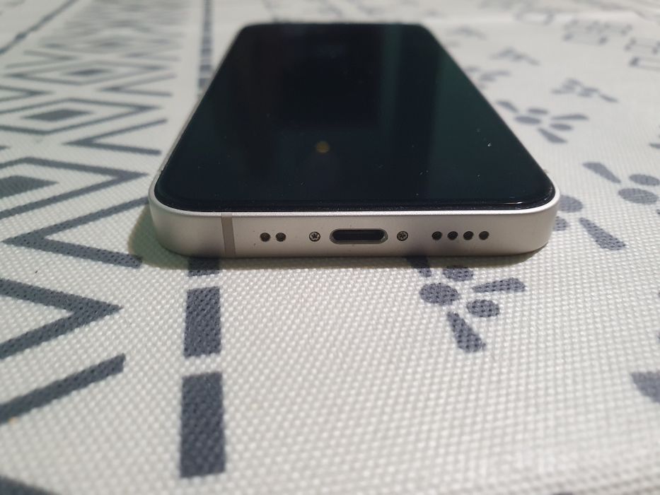 Iphone 13 mini продам