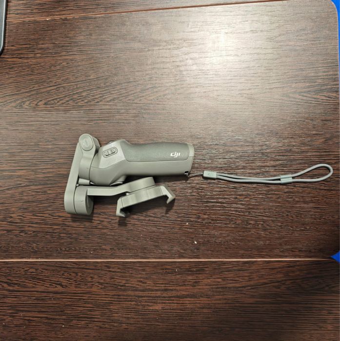 Стабилизатор Dji Osmo Mobile 3 Combo.