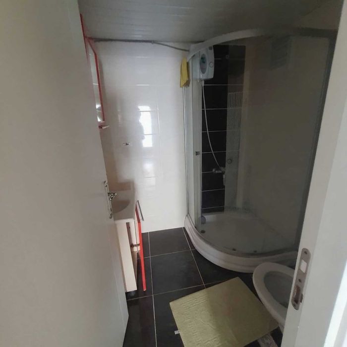 Дава се под наем Двустаен апартамент в Пловдив, Център - 60 кв.м за 298.86 € - Снимка #4