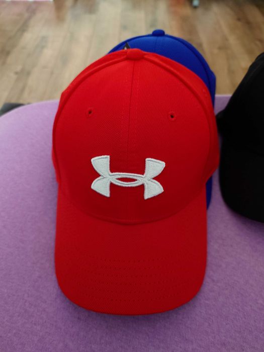 Sepci noi Under Armour Men's UA Blitzing 3.0 Cap  Negru cu sigla Alba