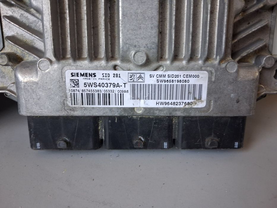 Компютър двигател Peugeot 2.7hdi