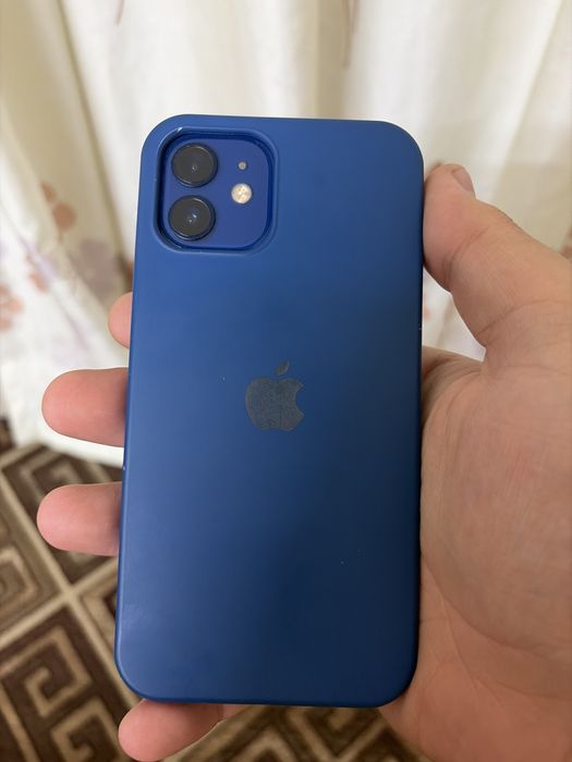 Iphone 12 в отличном состоянии