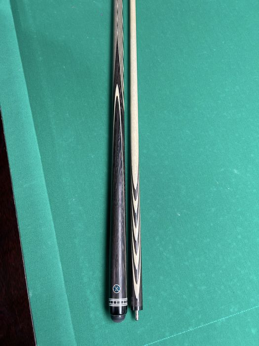 Бильярдный кий королев