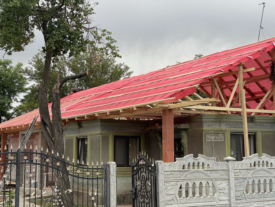 Firma constructi acoperis