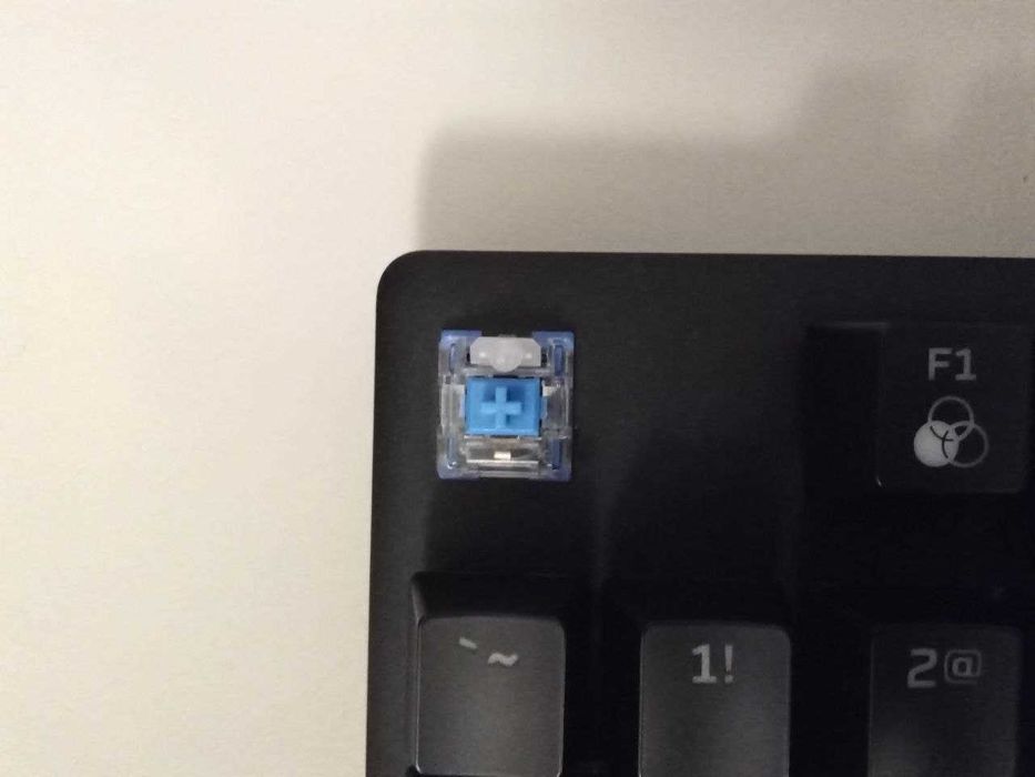 Механична Клавиатура HyperX Alloy Origins Core RGB Switch HX-Blue