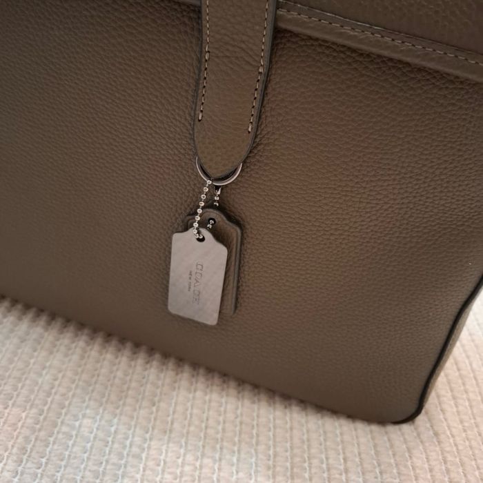 Кожанная сумка Coach