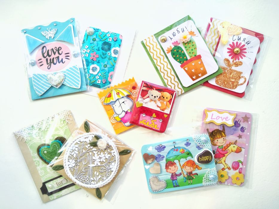 Валентинки и мини-открытки для букетов и боксов