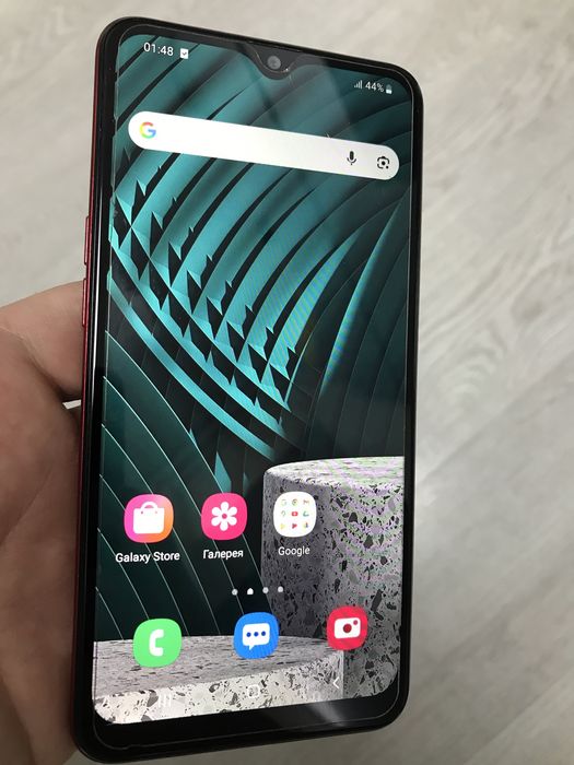 Продам телефон срочно торг