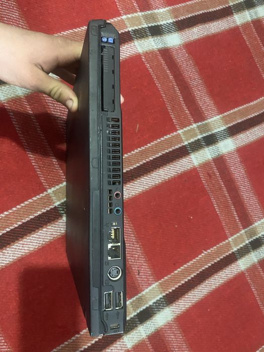 Laptop IBM THINKPAD foarte bun,folosit acum o luna