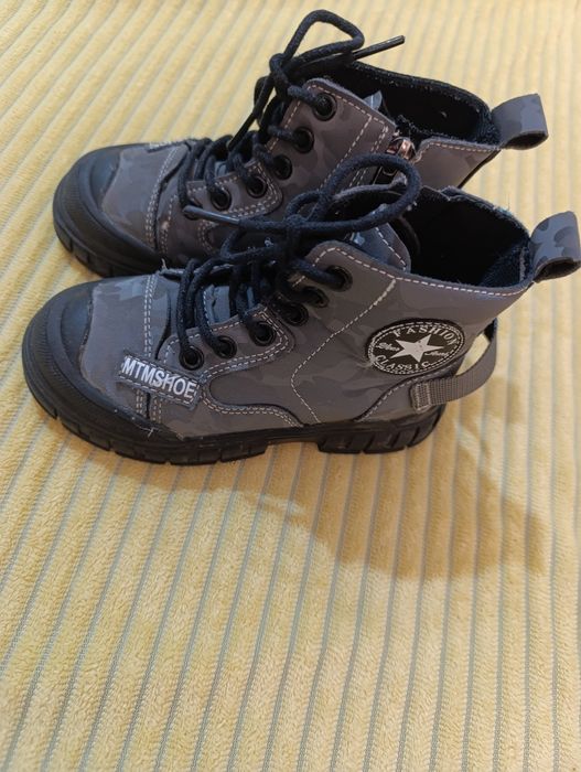 Ботинки весна  на мальчика