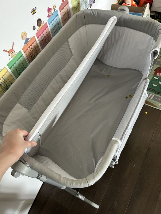 Patut co sleeper cu leagan