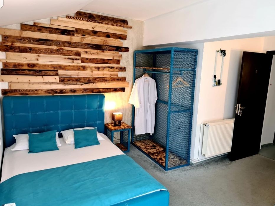 Cazare,pensiune,hotel ranca, transalpina,piscina,jacuzzi,spa,ski,sauna