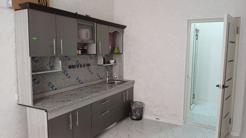 Офис учун ижарана жой Фаргона шахар Узсаламанни рупарасида