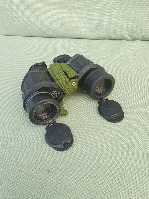 Binoclu militar IOR