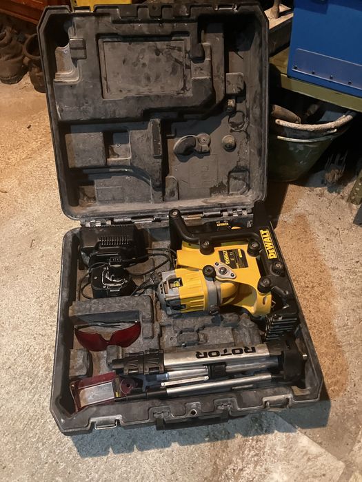 Laser rotativ dewalt