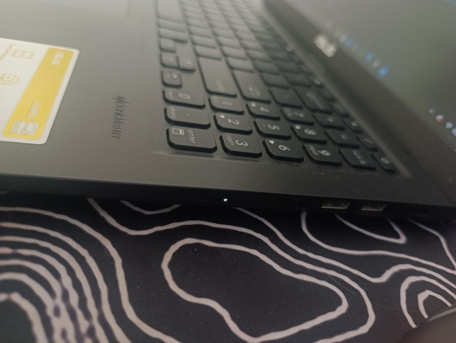 Laptop asus vivobook