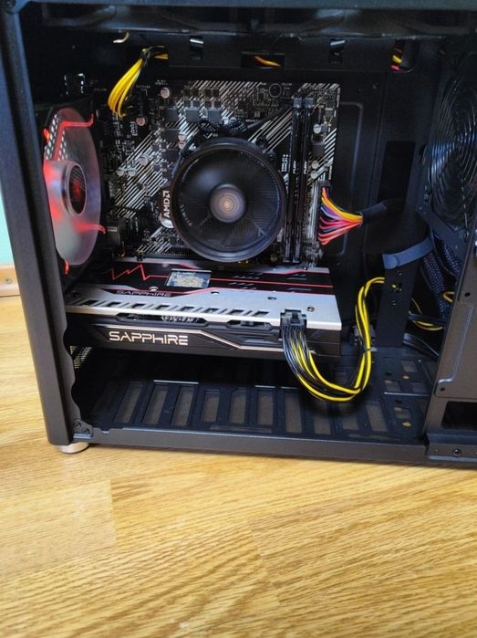 Vând calculator gaming AMD