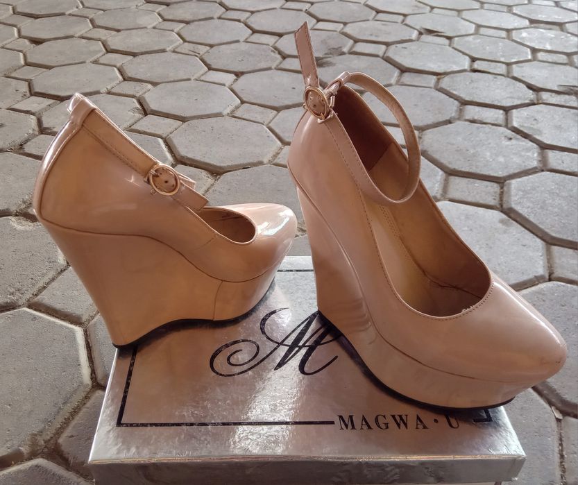 Обувь женские каблуки