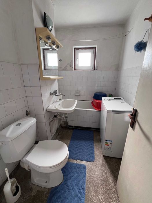 Apartament 2 camere decomandat, 50 mp, 2 balcoane – Mioveni