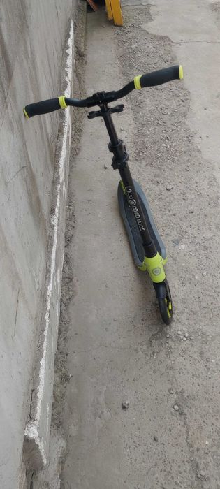 Vând trotineta în stare perfectă