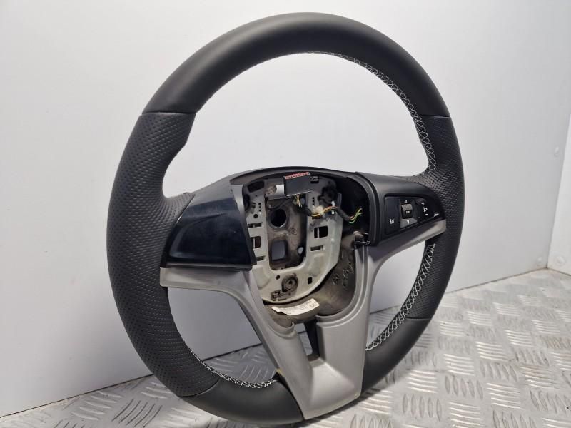 Volan piele reconditionat Chevrolet Cruze J300