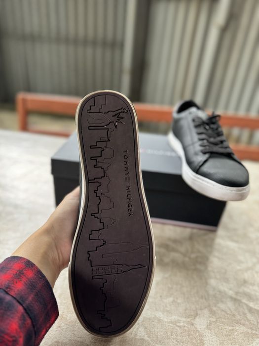 Tommy Hilfiger кеды