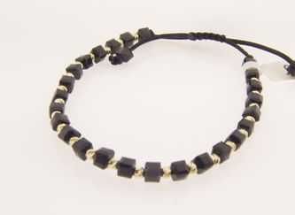 Гривна с златни топчета