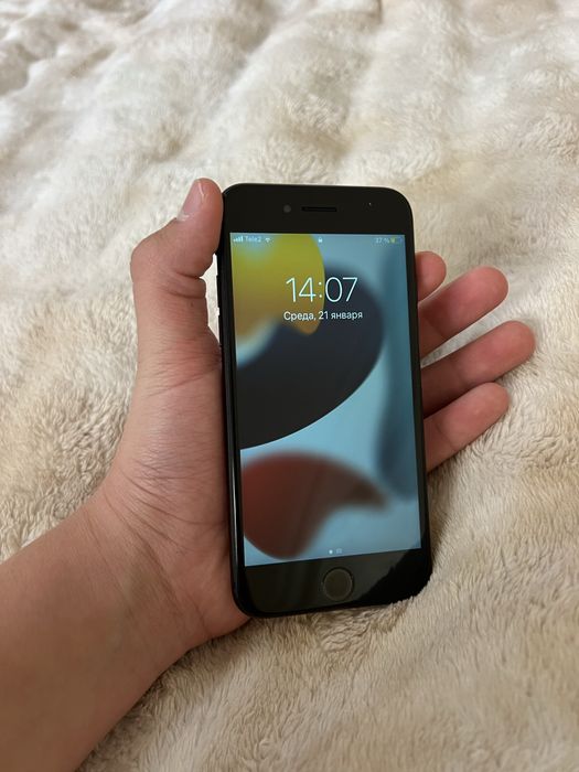 iPhone 7 с каропкой