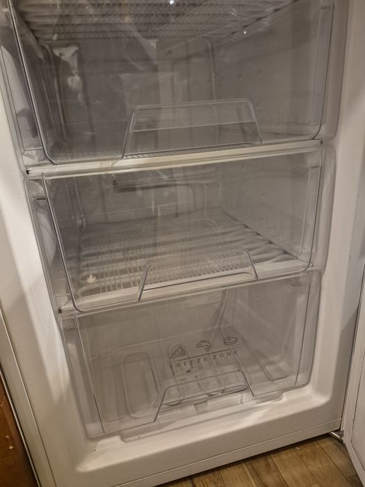 Frigider Congelator Vortex