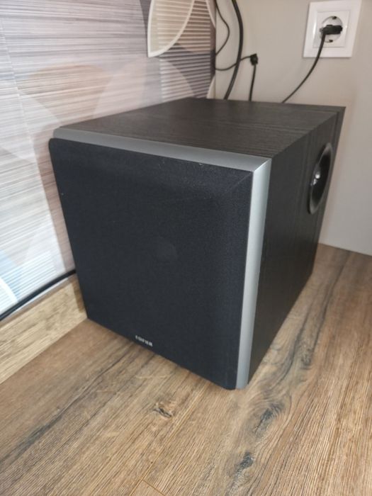Субуфер Edifier T5 , черен - T5 , 8" инчов  говорител  активен  ,  като  нов