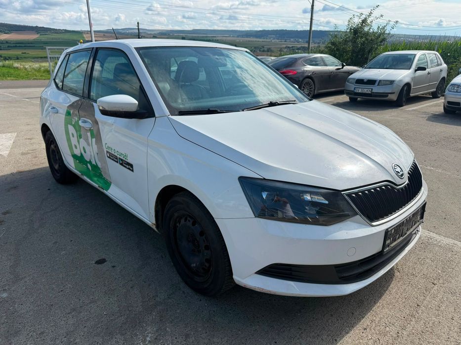 Dezmembrez Skoda fabia 3 hatchback alba lf9e 1.0 benzina CHYB 2015 volan stanga