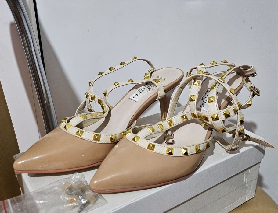 Продам женские обувь