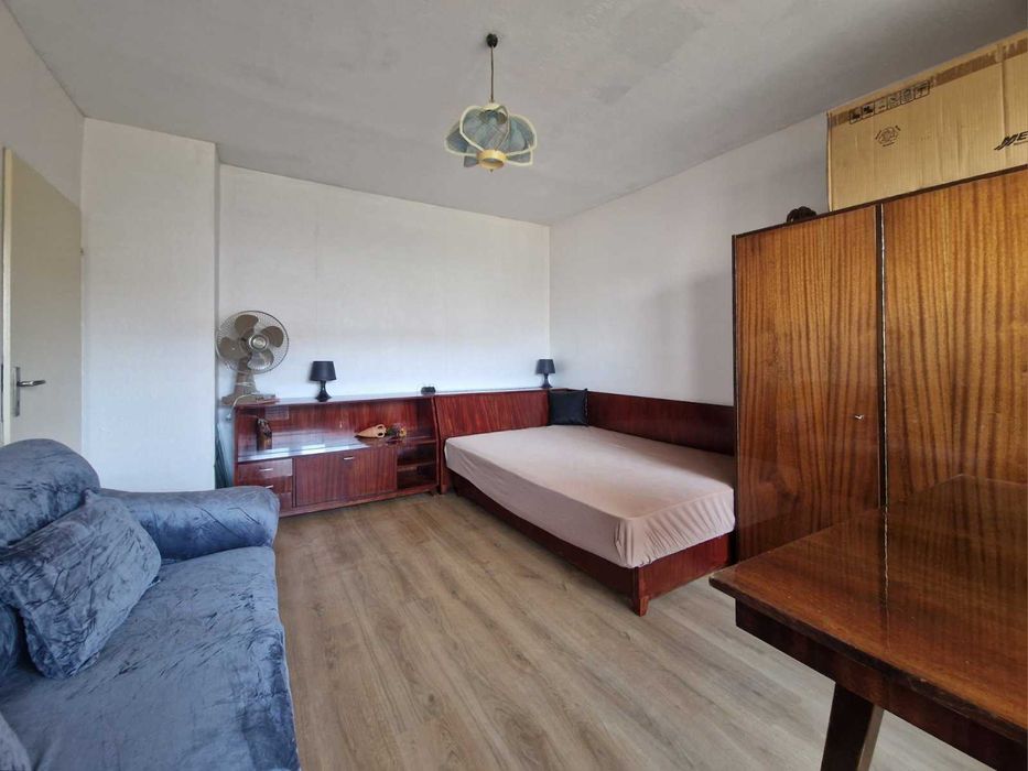 Продава се Четиристаен апартамент в Русе, Централен южен район - 99 кв.м за 1344 €/кв.м - Снимка #7