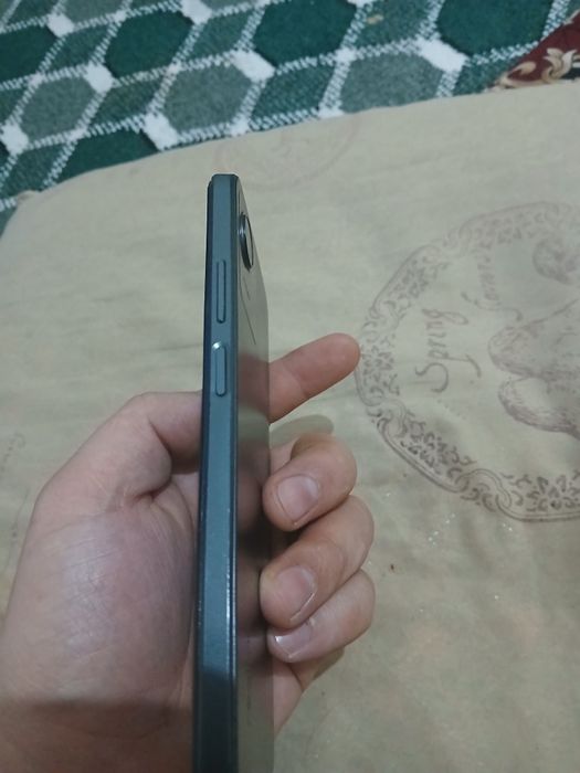 Realme c30s sotiladi 64 xotira