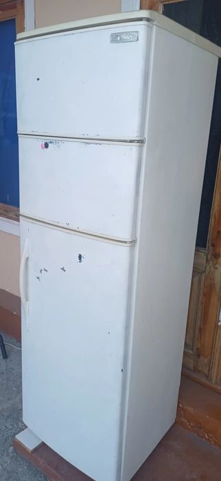 Muzlatgich SINO holati yaxshi yaxshi ishlaydi