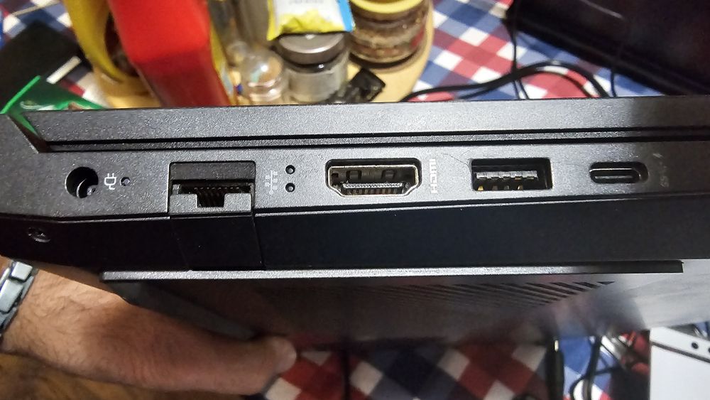 Лаптоп HP Victus