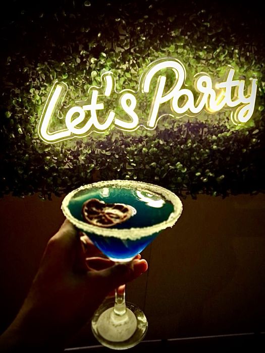 Evenimente private/bar mobil/hostess/gratar