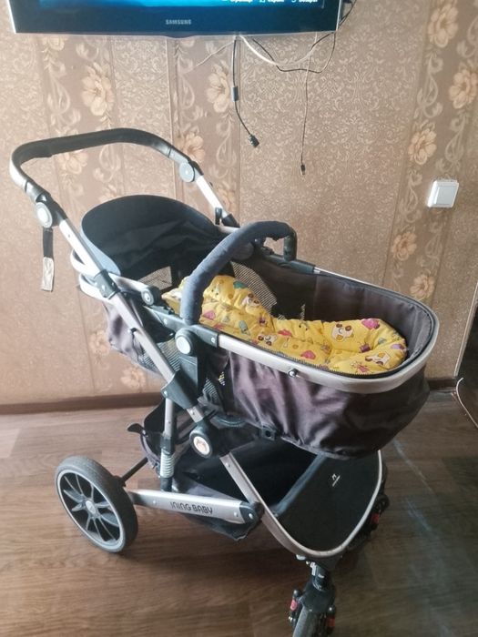 Продам коляску до 3-х лет
