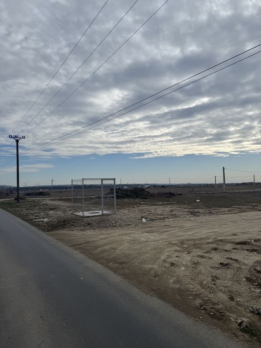 Teren intravilan de vazare de inchiriat strada Barajului 1000 m2 de