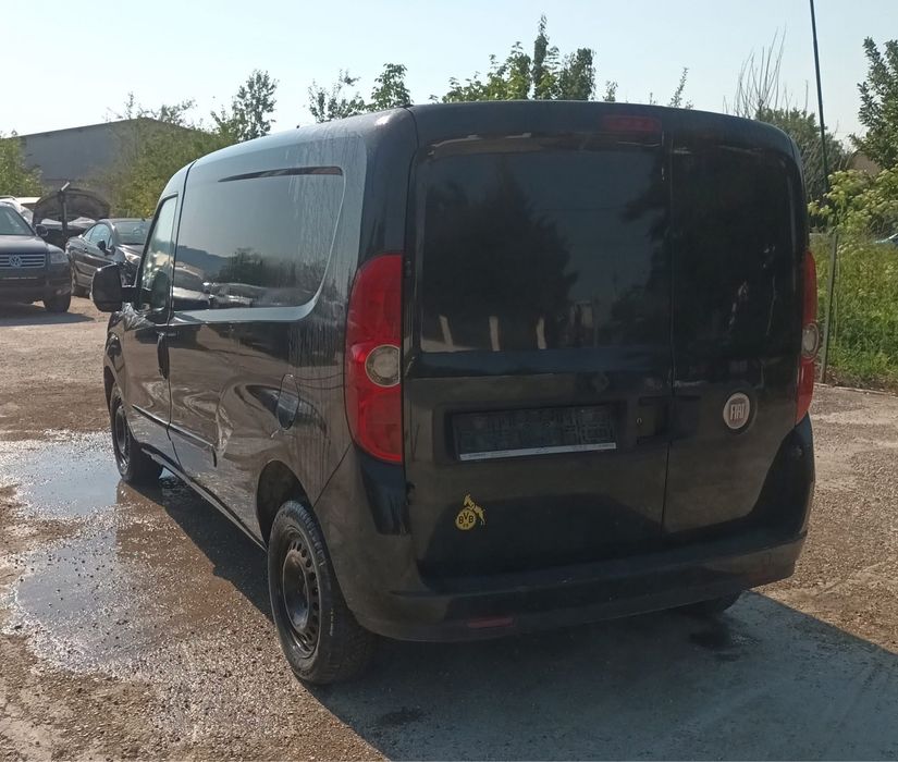 Dezmembrez Fiat Doblo, an de fabrucatie 2011, motor 2.0 diesel