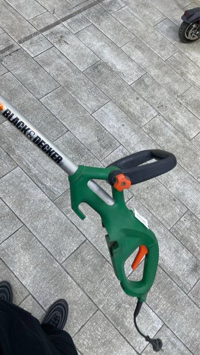 Триммер Black Deck er