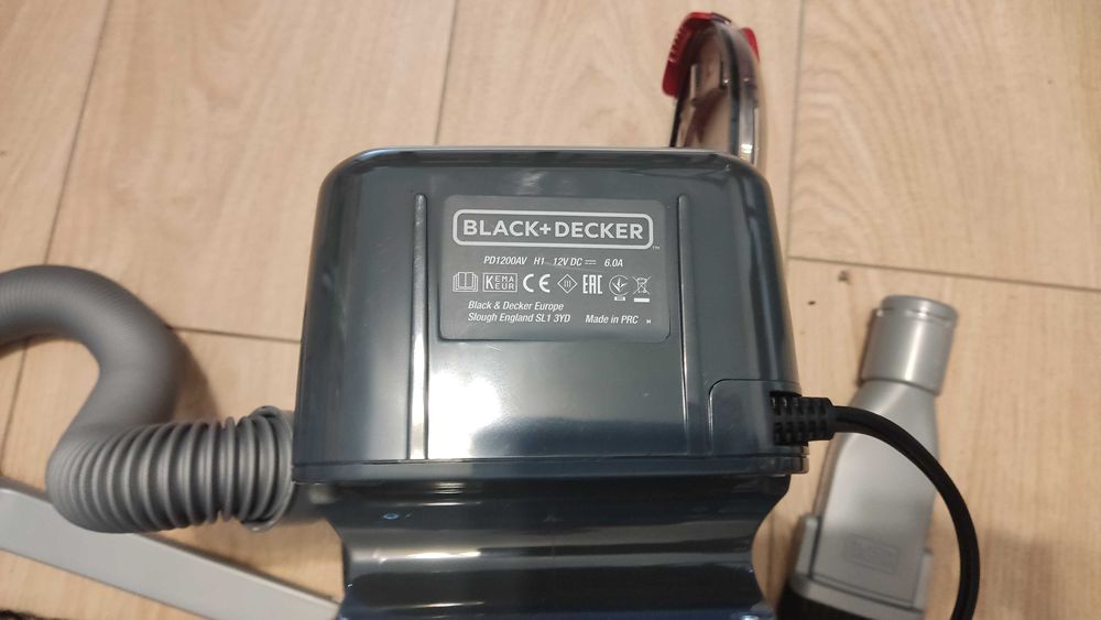 Aspirator auto portabil Black & Decker PD1200AV dustbuster flexi