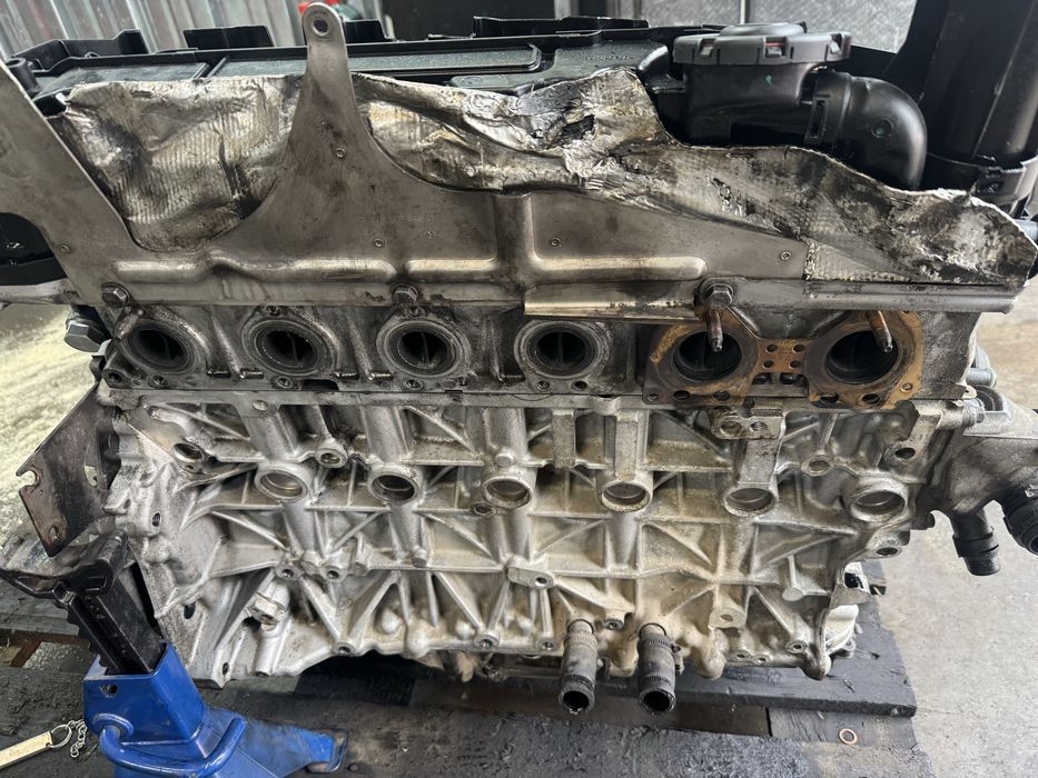 Глава двигател БМВ Н63, 408кс (glava bmw n63b44)