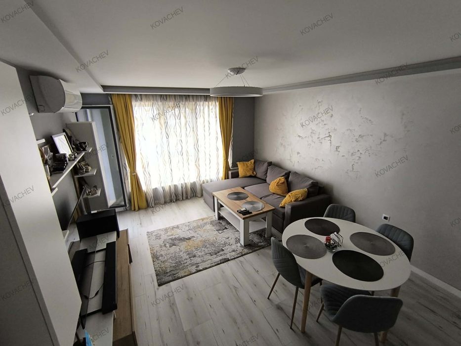 Двустаен апартамент под наем   кв. Трошево ул. Радост