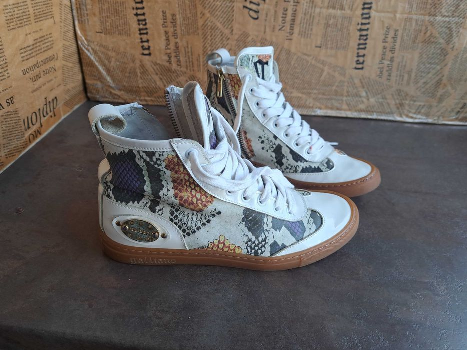 дамски кецове ном.35 John Galliano-маратонки,спортни обувки,сникърси