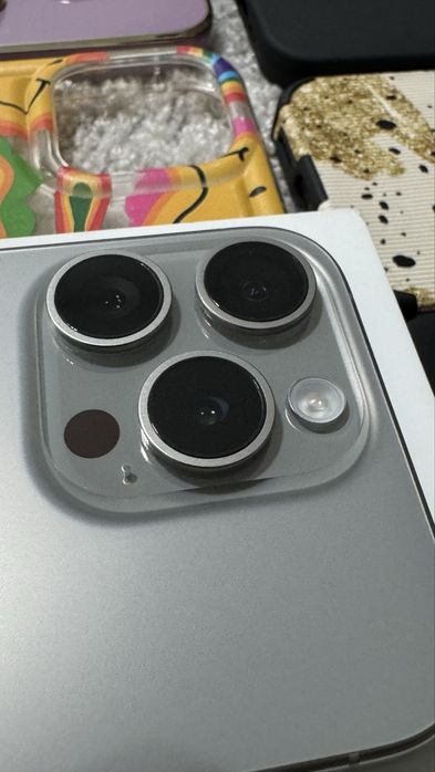 Iphone 15 Pro  128Gb  Natural Titannium Impecabil 10/10 13 huse cadou